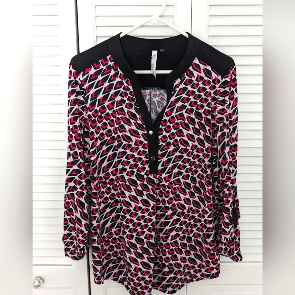 NY Collection Women's sz L Long-sleeve Tab Geometric StretchTop Pink Black Vneck